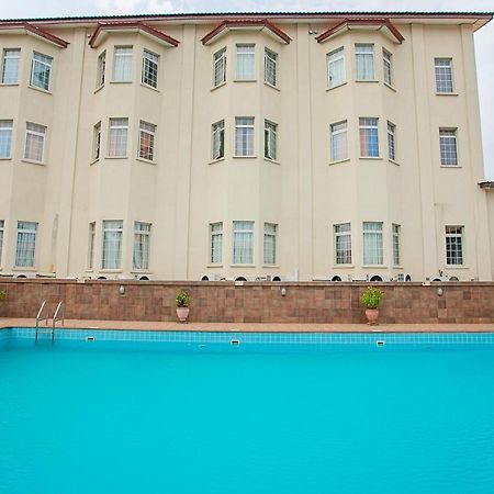 The Congress Hotel Accra Luaran gambar