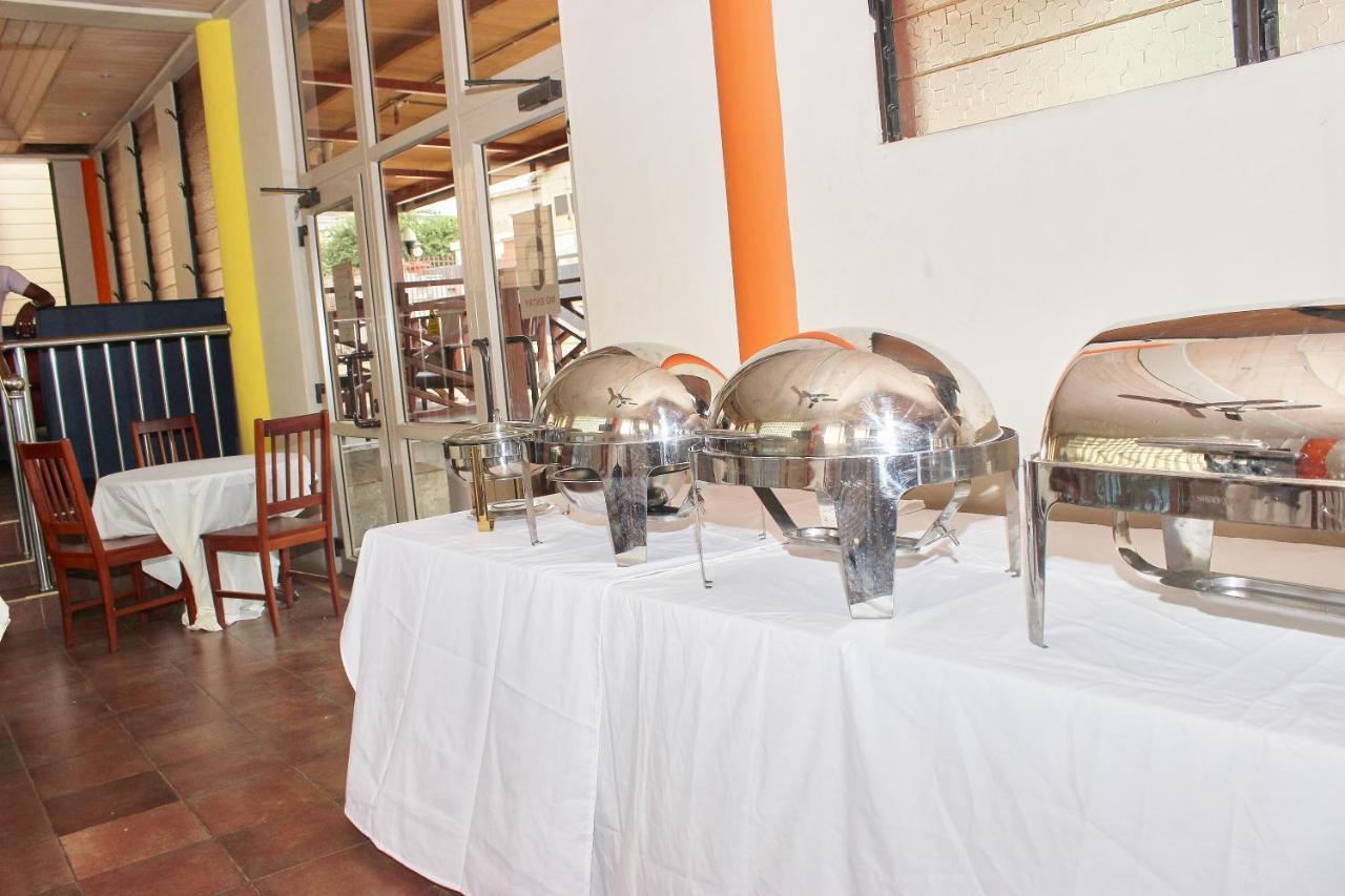 The Congress Hotel Accra Luaran gambar