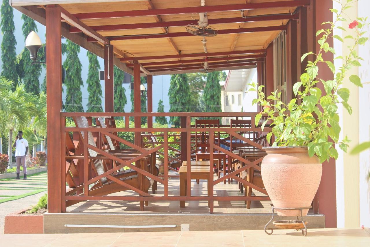 The Congress Hotel Accra Luaran gambar
