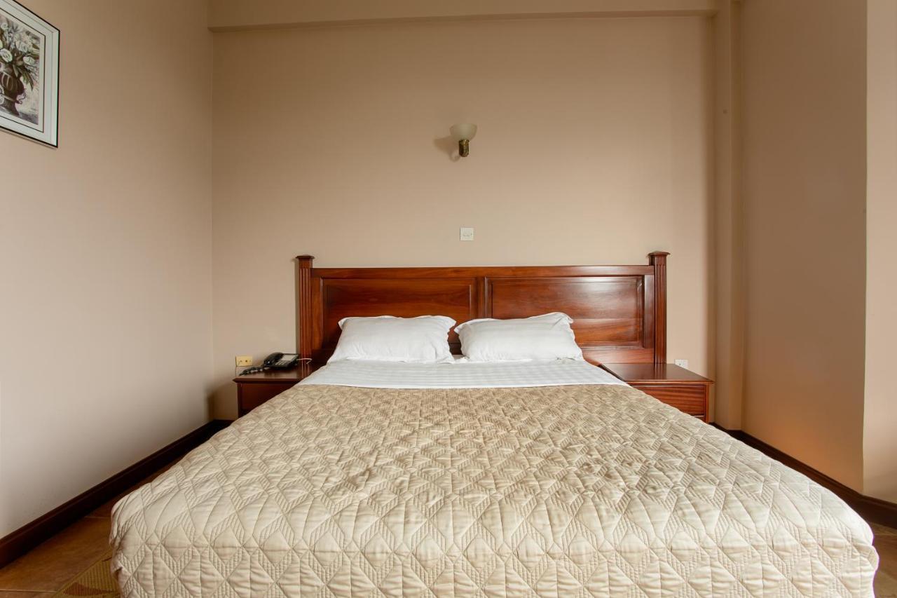 The Congress Hotel Accra Luaran gambar